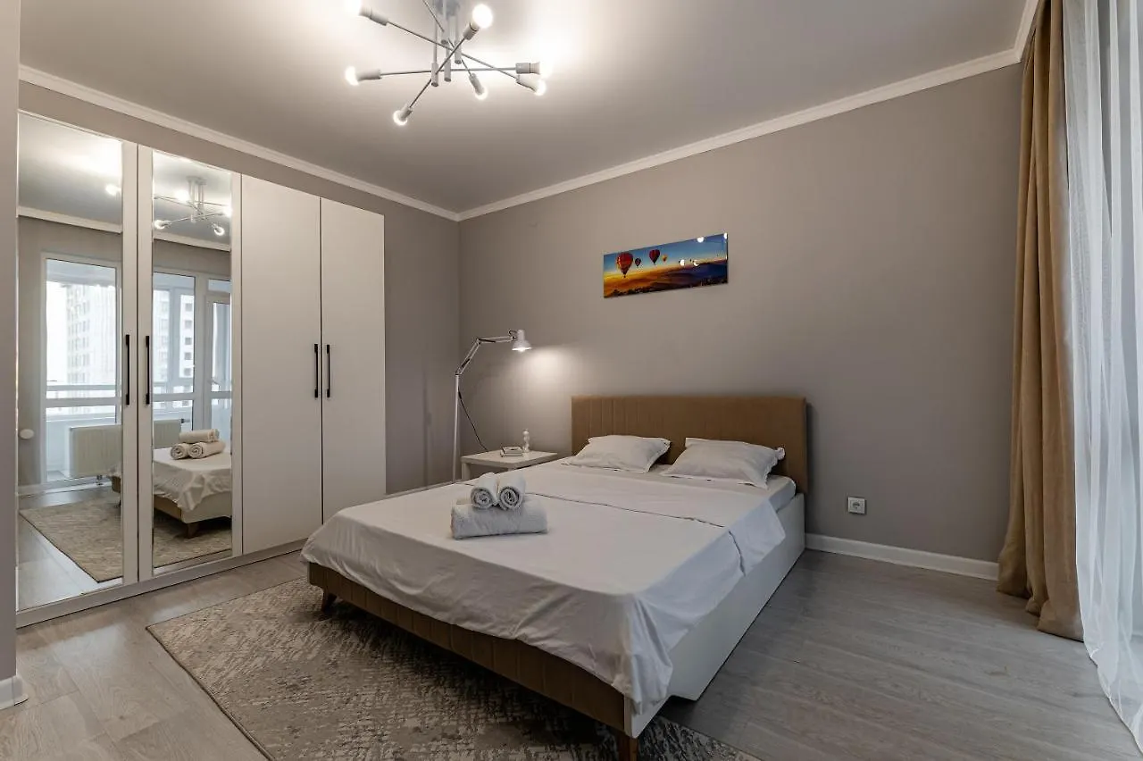 Уютная 1 Комнатная Freedom Apartment Nur-Sultan